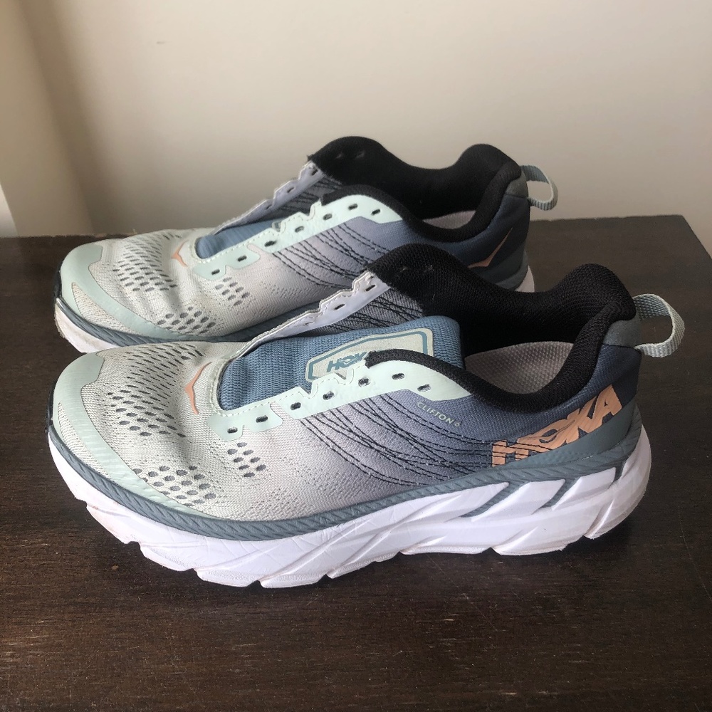 Hoka One One Women's Clifton 6